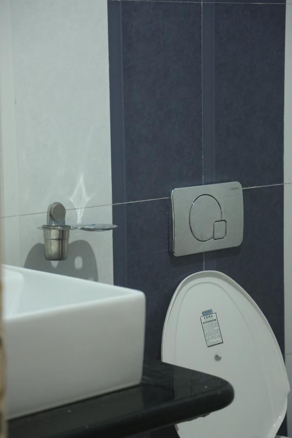Hotel Dwaraka Paradise Hyderabad Ngoại thất bức ảnh