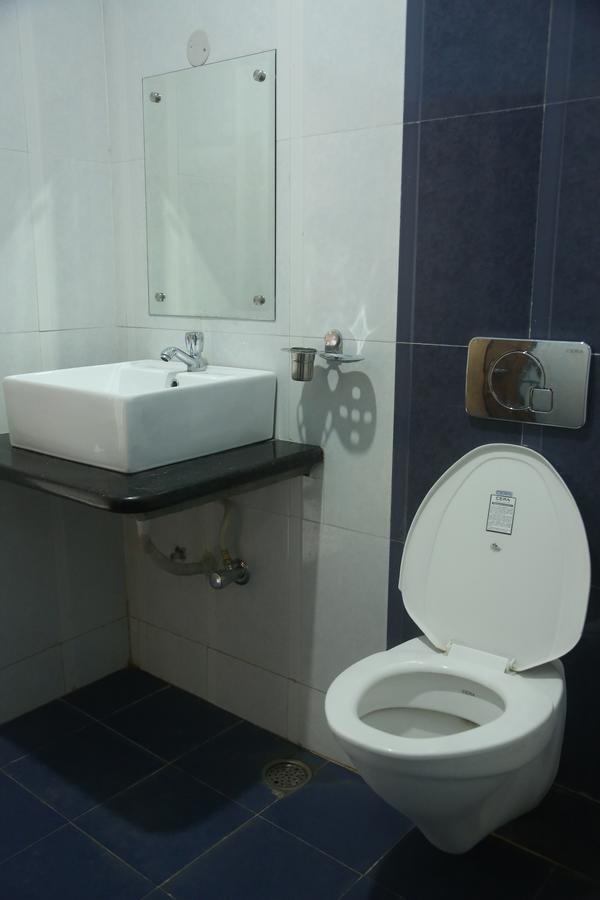 Hotel Dwaraka Paradise Hyderabad Ngoại thất bức ảnh